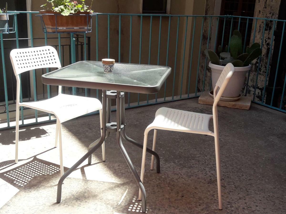 Al Molo Sant'Eligio Hotel Taranto Exterior photo